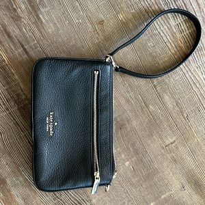 Women’s Kate Spade Wristlet/Baguette Black